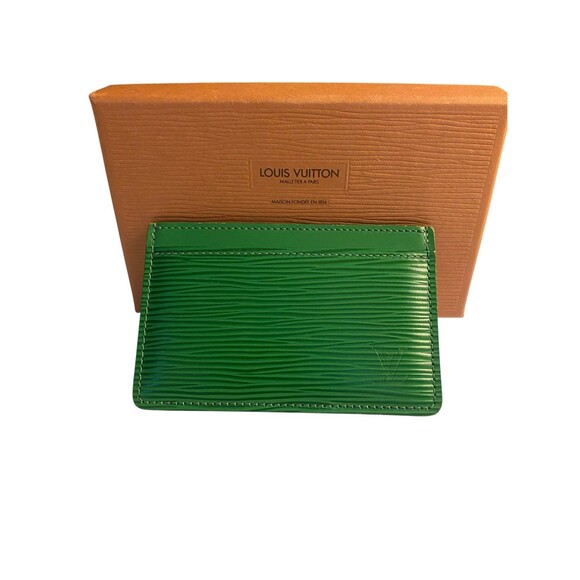 Louis Vuitton Epi Leather Card Case M60325 with box - Picture 2 of 8